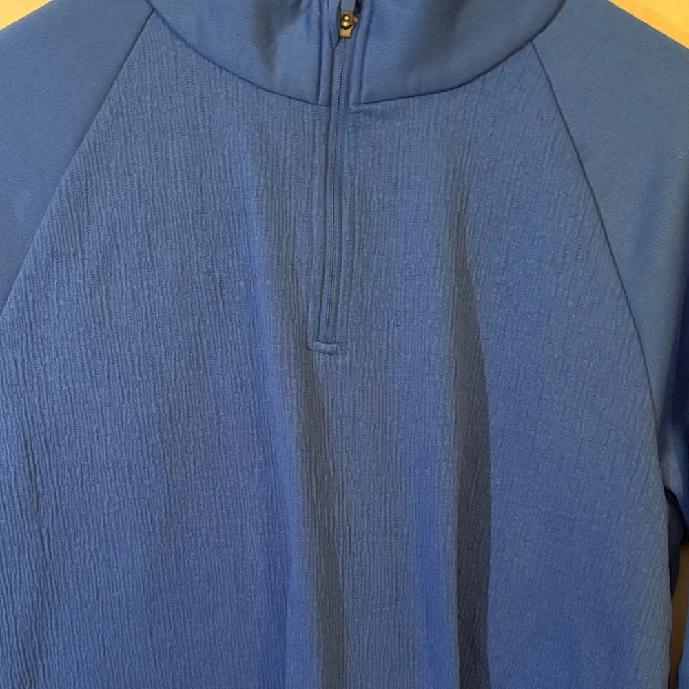 Nike Blue Dri-FIT Performance Sweater, Size S